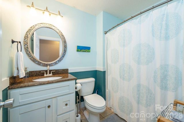 43 Flynn Branch Road, Asheville, NC 28804