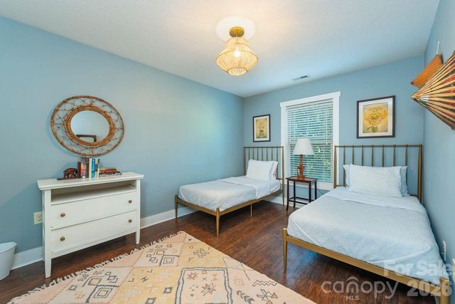 43 Flynn Branch Road, Asheville, NC 28804