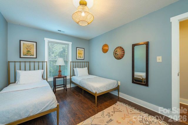 43 Flynn Branch Road, Asheville, NC 28804