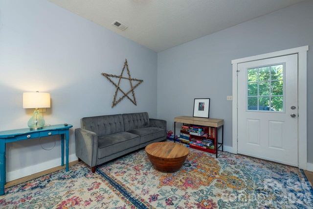 43 Flynn Branch Road, Asheville, NC 28804
