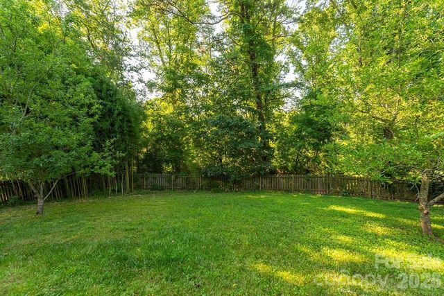 43 Flynn Branch Road, Asheville, NC 28804