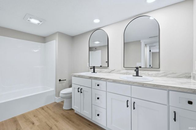 13313 Illinois Street, Grabill, IN 46741