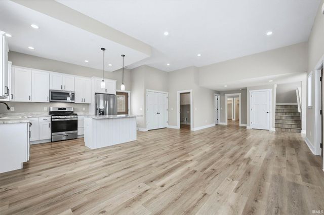 13313 Illinois Street, Grabill, IN 46741