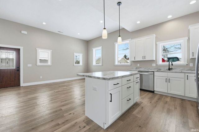 13313 Illinois Street, Grabill, IN 46741