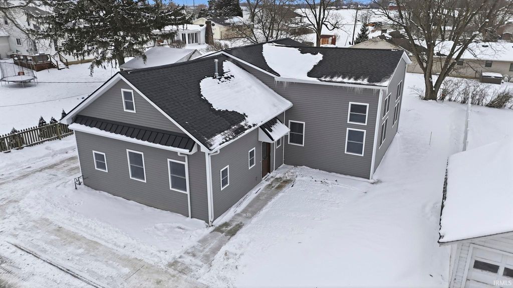 13313 Illinois Street, Grabill, IN 46741