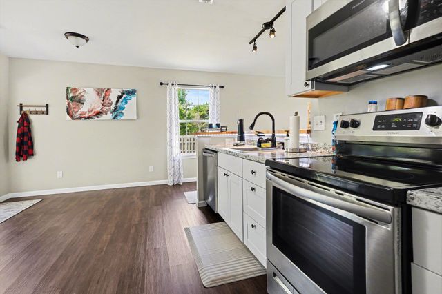 7 Diamond Hill Court, Greer, SC 29651