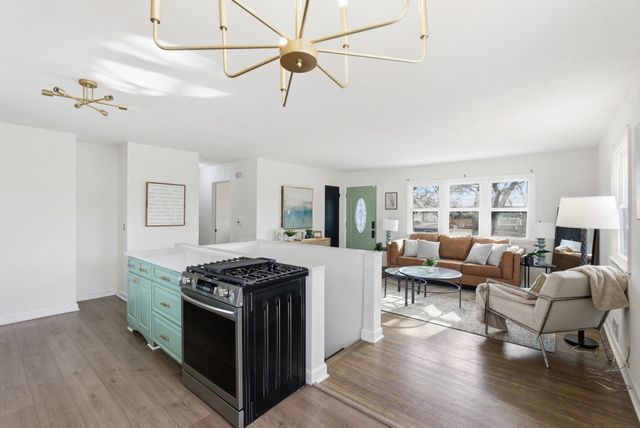 2410 W 29th St S, Wichita, KS 67217