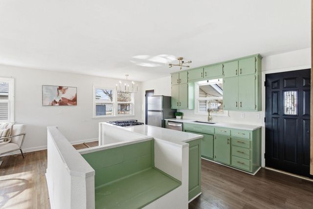 2410 W 29th St S, Wichita, KS 67217