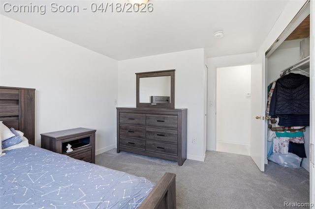 5585 Castleton Drive, West Bloomfield, MI 48322