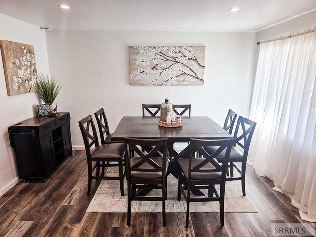 1098 June Avenue, Idaho Falls, ID 83404