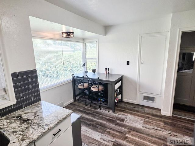 1098 June Avenue, Idaho Falls, ID 83404