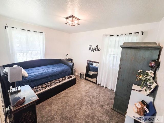 1098 June Avenue, Idaho Falls, ID 83404