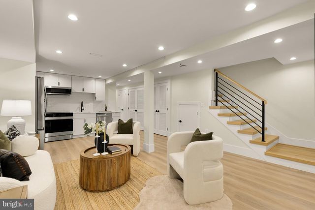 1406 BUCHANAN ST NW, Washington, DC 20011