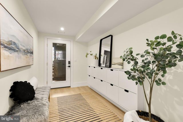 1406 BUCHANAN ST NW, Washington, DC 20011