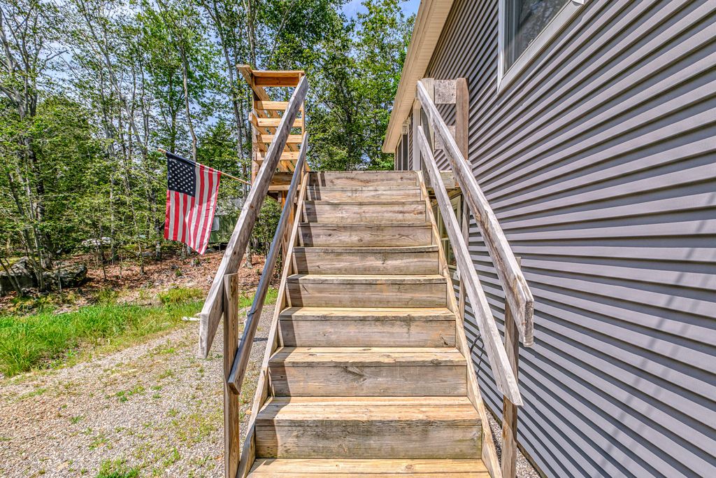 6 Blueberry Lane, Frye Island, ME 04071 — photo 4