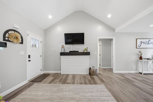 309 Pinehurst Way, Harrodsburg, KY 40330