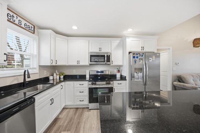 309 Pinehurst Way, Harrodsburg, KY 40330