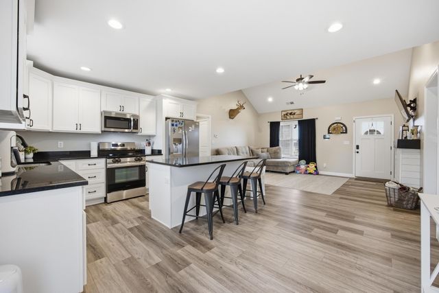 309 Pinehurst Way, Harrodsburg, KY 40330