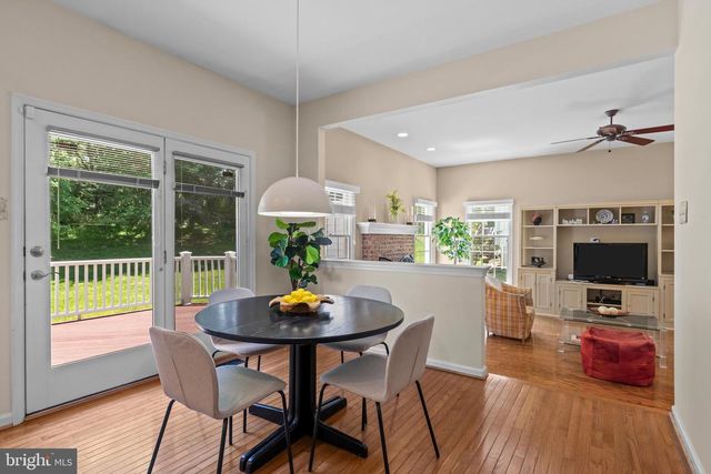 1353 WOODED KNLS, West Chester, PA 19382