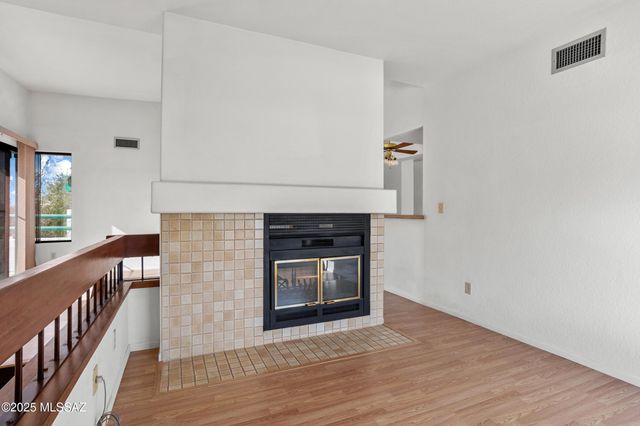 7917 E Colette Cir Unit 60, Tucson, AZ 85710