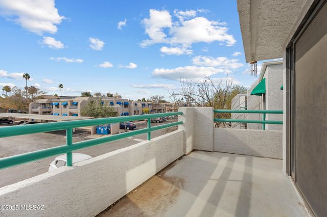 7917 E Colette Cir Unit 60, Tucson, AZ 85710