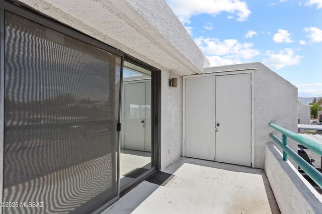 7917 E Colette Cir Unit 60, Tucson, AZ 85710