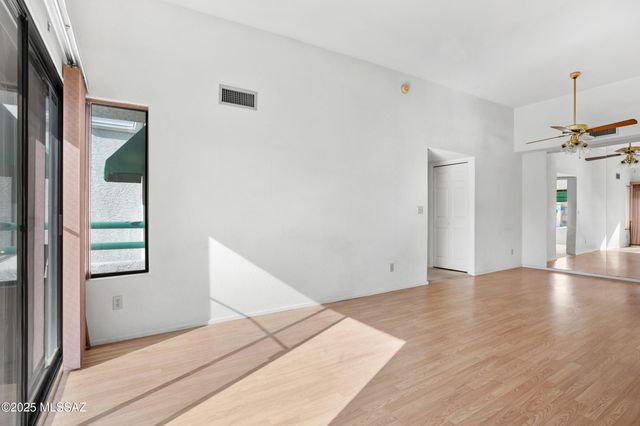 7917 E Colette Cir Unit 60, Tucson, AZ 85710