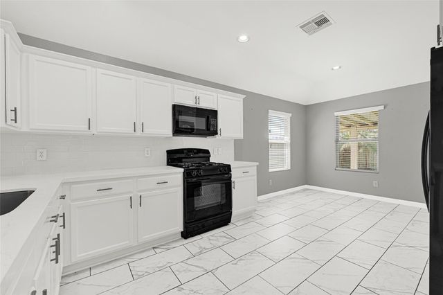 5503 Roaring Peaks Lane, Katy, TX 77449