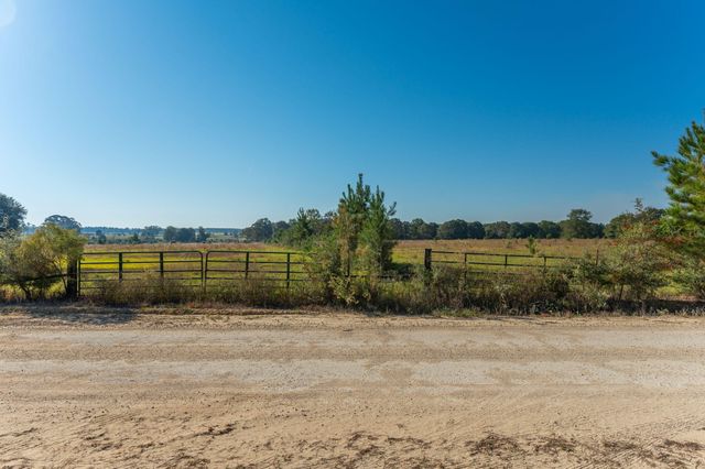 xx Wallace Road, Defuniak Springs, FL 32433