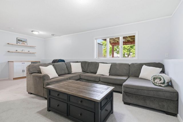 7135 Upper 157th Street W, Apple Valley, MN 55124
