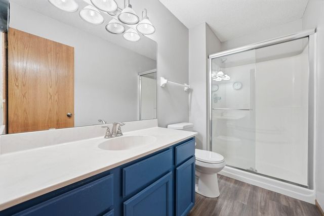 7135 Upper 157th Street W, Apple Valley, MN 55124