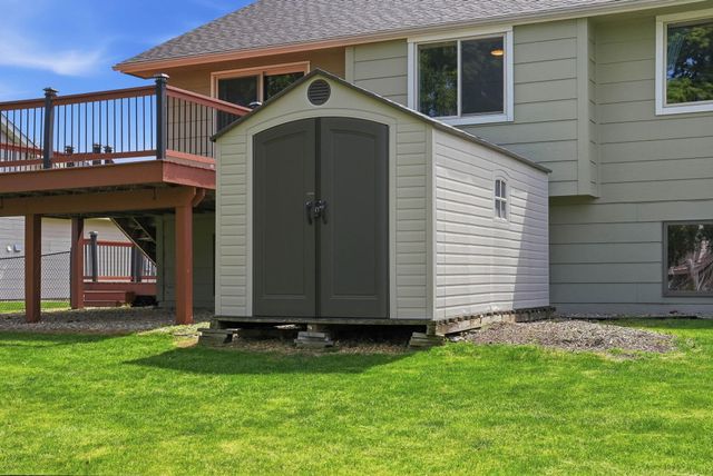 7135 Upper 157th Street W, Apple Valley, MN 55124