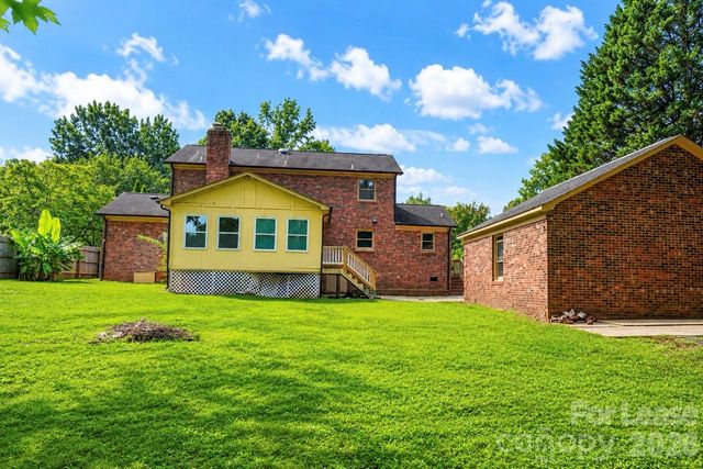 5501 Biederbeck Drive, Charlotte, NC 28212