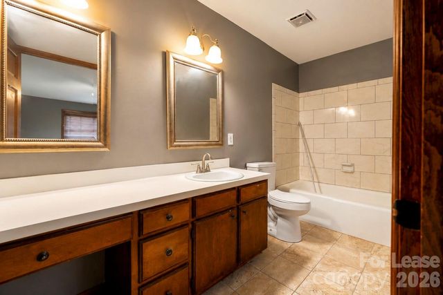 5501 Biederbeck Drive, Charlotte, NC 28212