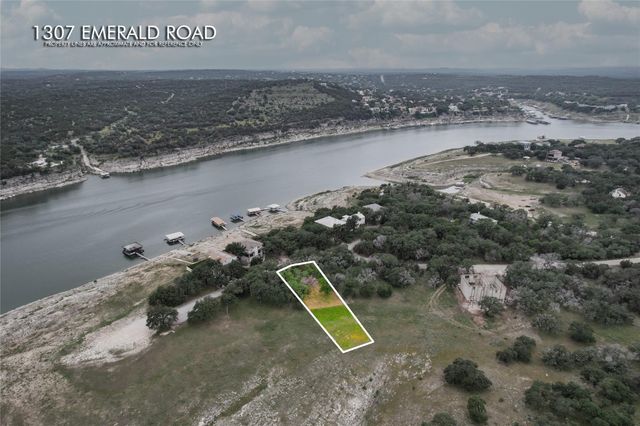 1307 Emerald RD, Lago Vista, TX 78645