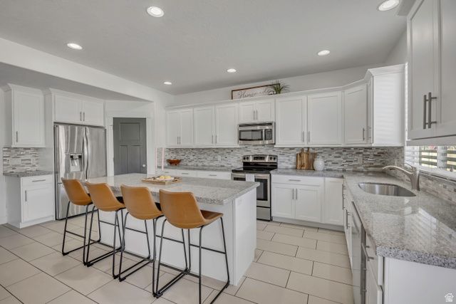 3788 W TOTTORI DUNE DR, South Jordan, UT 84009