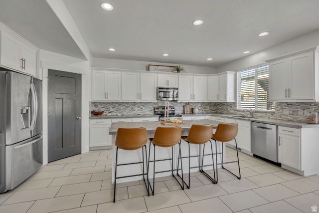 3788 W TOTTORI DUNE DR, South Jordan, UT 84009