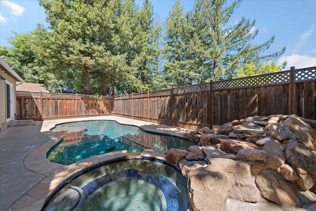 16737 Leroy Avenue, Los Gatos, CA 95032