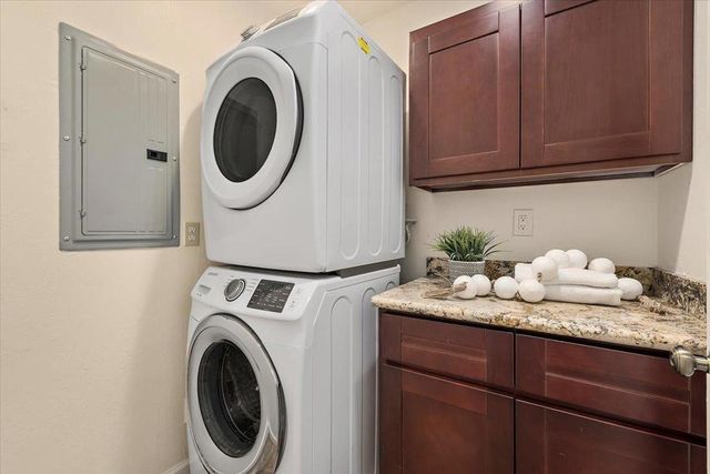 16737 Leroy Avenue, Los Gatos, CA 95032