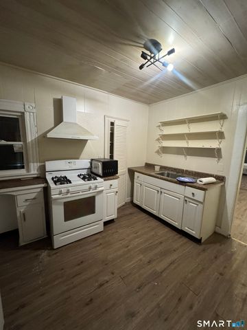 18 Woolsey Street, New Haven, CT 06513