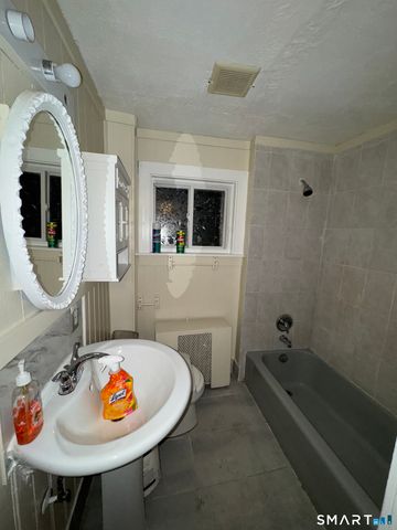 18 Woolsey Street, New Haven, CT 06513