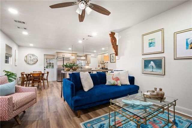 1713 New Conti Street, Mobile, AL 36604
