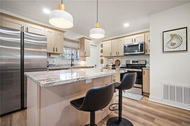 1713 New Conti Street, Mobile, AL 36604