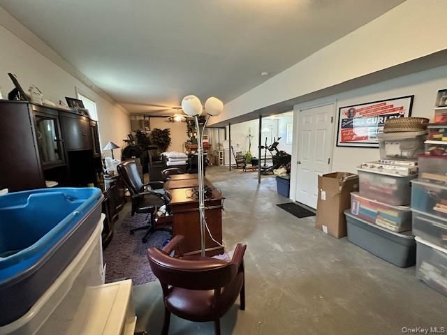 7 Corwin Lane, Hampton Bays, NY 11946