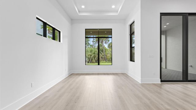 13294 Artisan Circle, Palm Beach Gardens, FL 33418