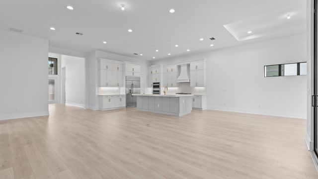 13294 Artisan Circle, Palm Beach Gardens, FL 33418