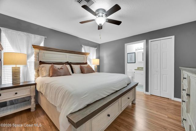 8016 106th Avenue, Vero Beach, FL 32967