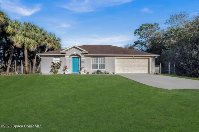 8016 106th Avenue, Vero Beach, FL 32967