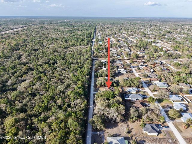 8016 106th Avenue, Vero Beach, FL 32967