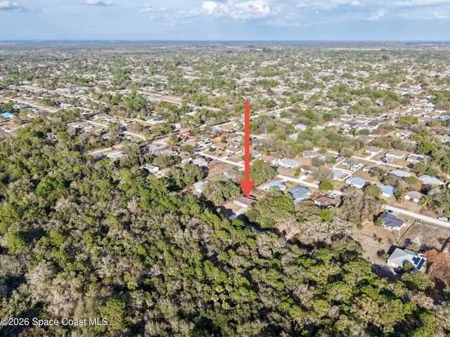 8016 106th Avenue, Vero Beach, FL 32967